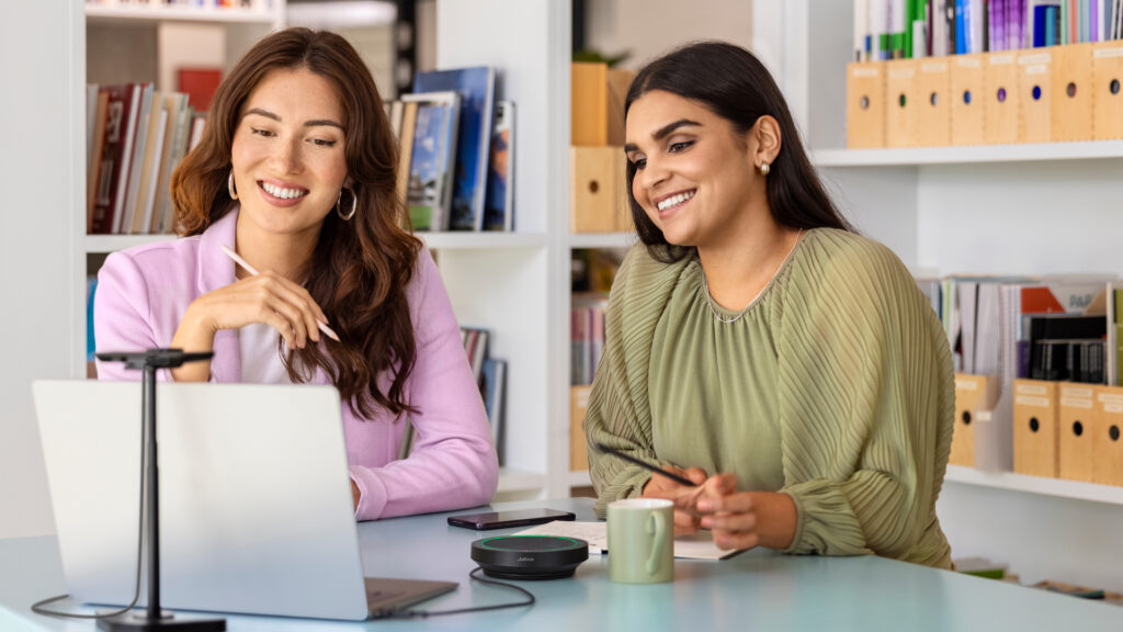 Jabra Speak2 40 MS sở hữu công nghệ micro hiện đại