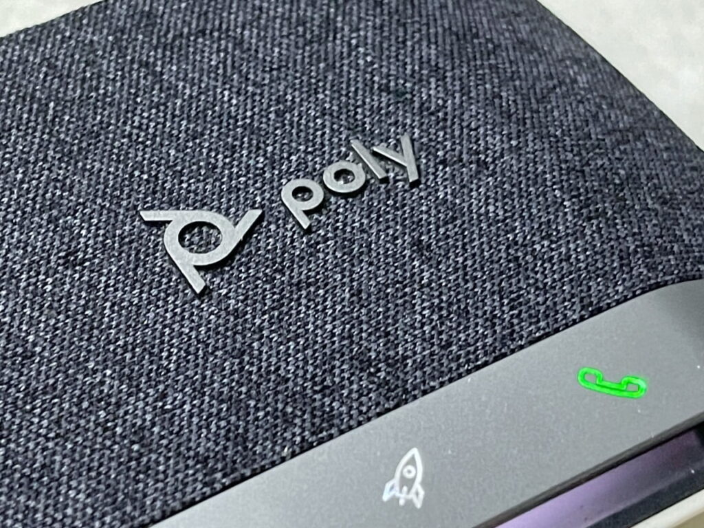 Poly Sync 40 có kết nối linh hoạt thông qua USB & Bluetooth