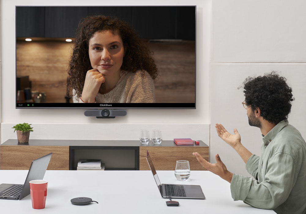 Barco ClickShare CX-20 Gen2 cộng tác từ xa dễ dàng, không còn rắc rối dây cáp