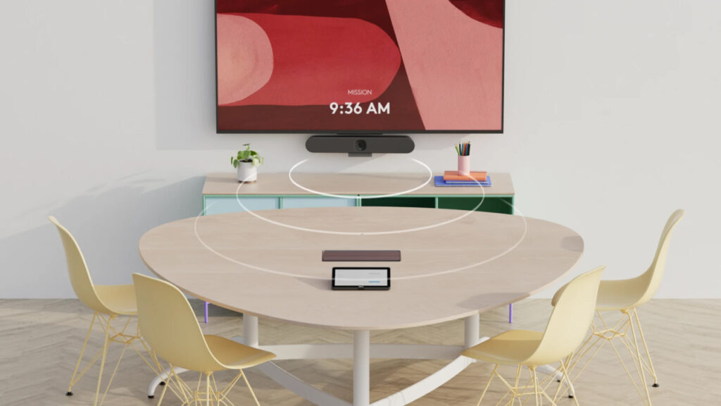 Rally Bar Huddle sở hữu Camera Ultra HD 4K với góc nhìn siêu rộng 120°
